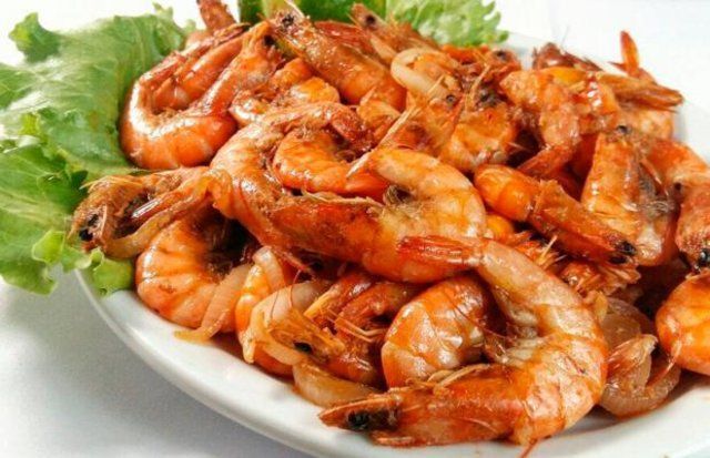 Camarão ao alho e olho